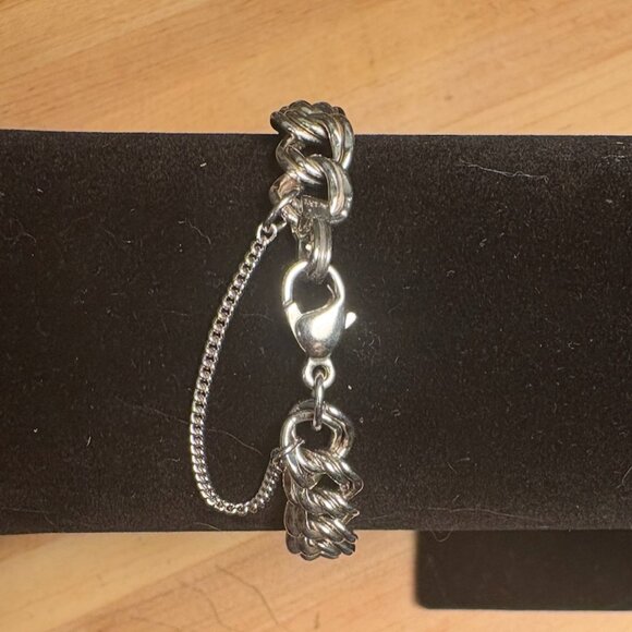 James Avery Sterling Silver Double Curb Medium Charm Bracelet with safety chain - Picture 3 of 7